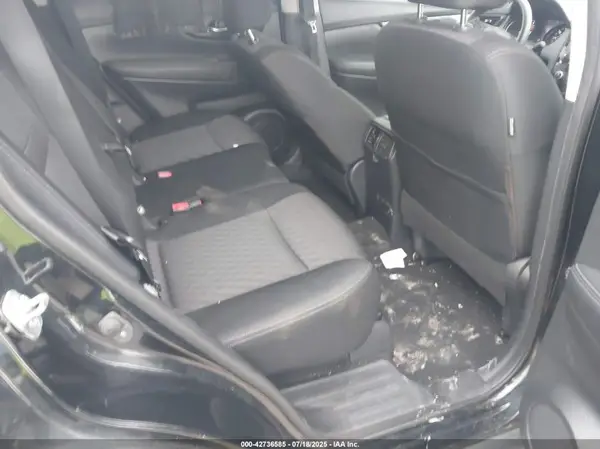 KNMAT2MV9JP536810 2018 NISSAN ROGUE - Image 8