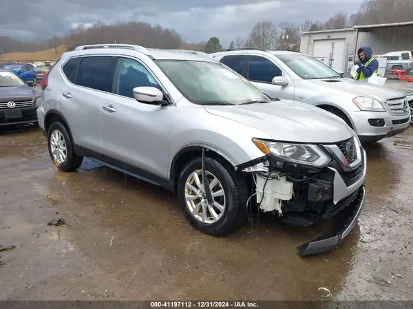 KNMAT2MV9JP540159 2018 NISSAN ROGUE - Image 1