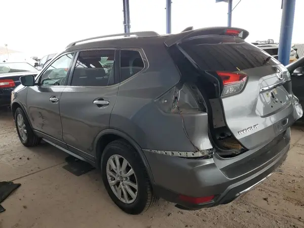 KNMAT2MV9JP542039 2018 NISSAN ROGUE - Image 2