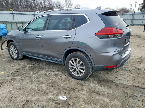 KNMAT2MV9JP542851 2018 NISSAN ROGUE - Image 2