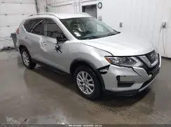 KNMAT2MV9JP543255 2018 NISSAN ROGUE