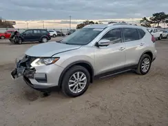 KNMAT2MV9JP544633 2018 NISSAN ROGUE