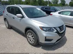 KNMAT2MV9JP550545 2018 NISSAN ROGUE