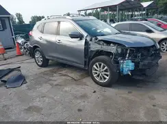 KNMAT2MV9JP553588 2018 NISSAN ROGUE
