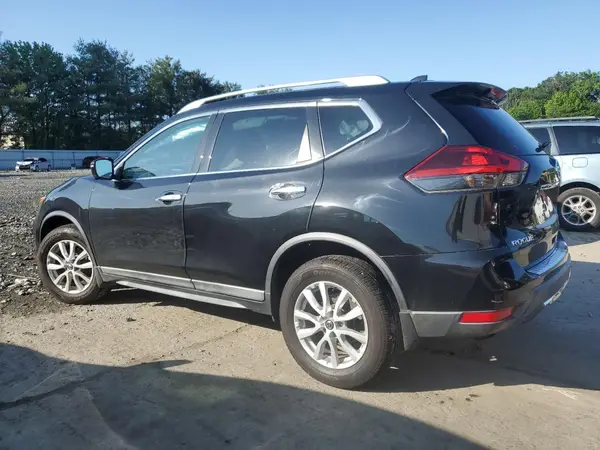 KNMAT2MV9JP553946 2018 NISSAN ROGUE - Image 2