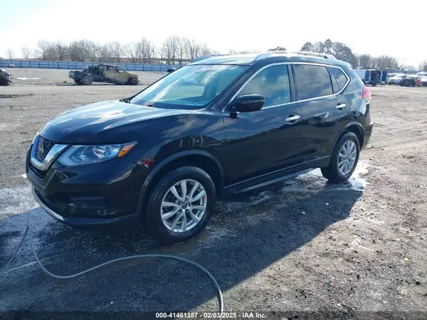 KNMAT2MV9JP555700 2018 NISSAN ROGUE - Image 2