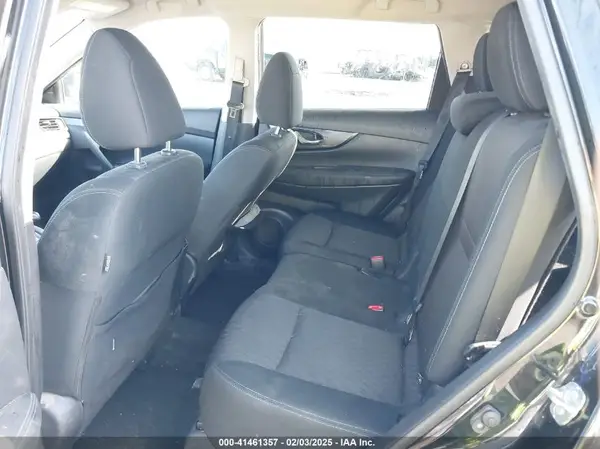 KNMAT2MV9JP555700 2018 NISSAN ROGUE - Image 8