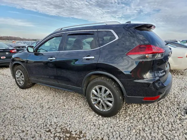 KNMAT2MV9JP557687 2018 NISSAN ROGUE - Image 2
