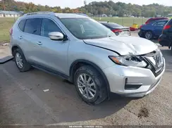 KNMAT2MV9JP558404 2018 NISSAN ROGUE