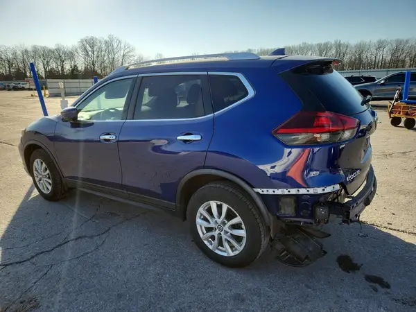 KNMAT2MV9JP559424 2018 NISSAN ROGUE - Image 2
