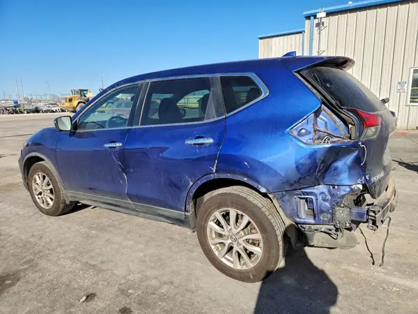 KNMAT2MV9JP560850 2018 NISSAN ROGUE - Image 2