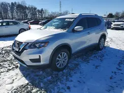 KNMAT2MV9JP565885 2018 NISSAN ROGUE