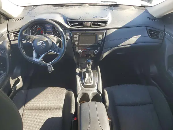 KNMAT2MV9JP565885 2018 NISSAN ROGUE - Image 8