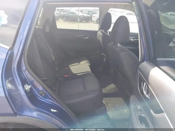 KNMAT2MV9JP568902 2018 NISSAN ROGUE - Image 8