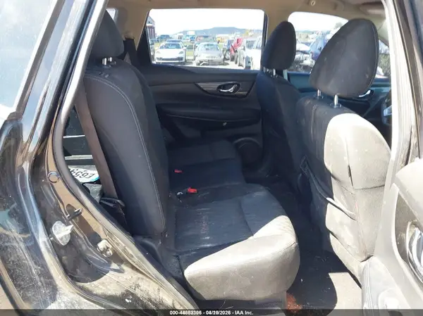 KNMAT2MV9JP573940 2018 NISSAN ROGUE - Image 8