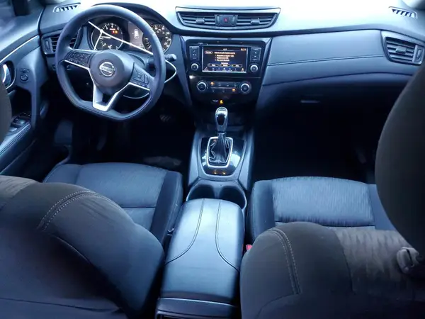 KNMAT2MV9JP574750 2018 NISSAN ROGUE - Image 8