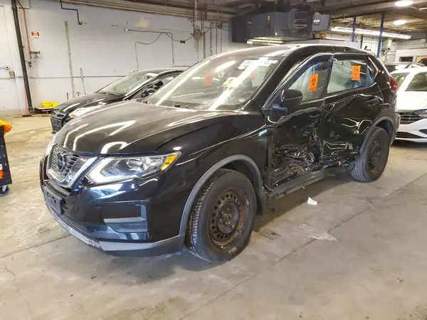 KNMAT2MV9JP575185 2018 NISSAN ROGUE - Image 1