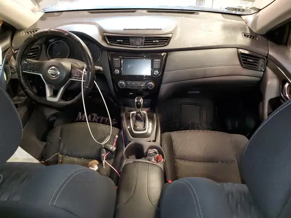 KNMAT2MV9JP575185 2018 NISSAN ROGUE - Image 8