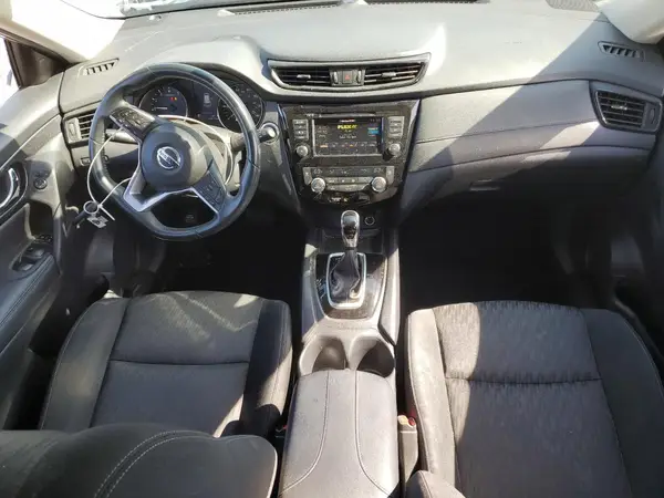 KNMAT2MV9JP575204 2018 NISSAN ROGUE - Image 8