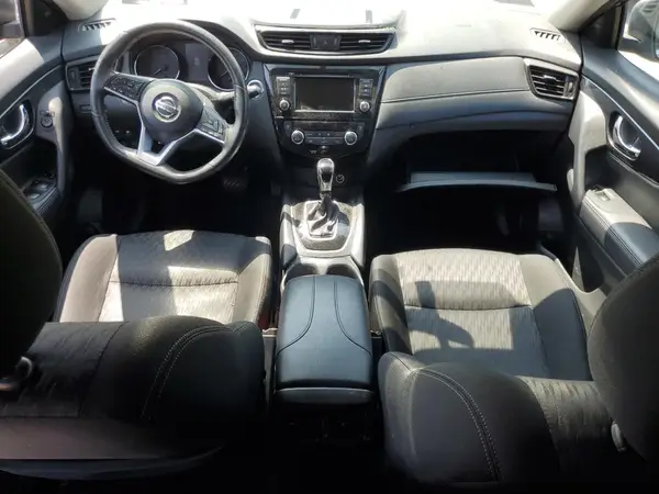 KNMAT2MV9JP579110 2018 NISSAN ROGUE - Image 8