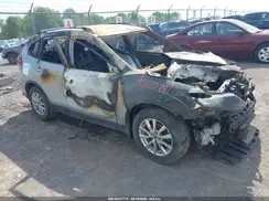 KNMAT2MV9JP581245 2018 NISSAN ROGUE
