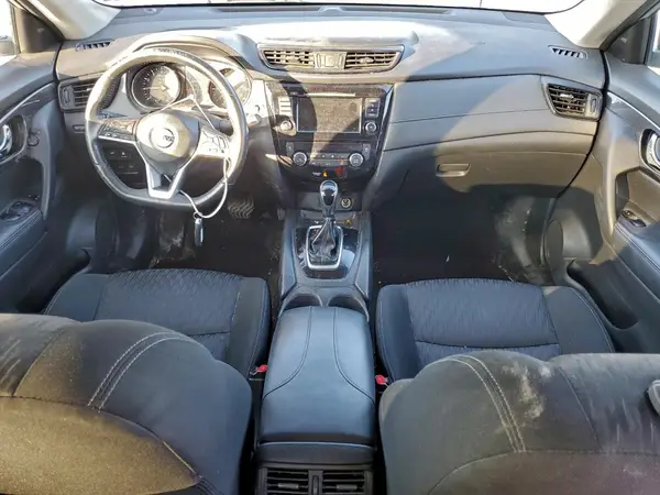 KNMAT2MV9JP584758 2018 NISSAN ROGUE - Image 8