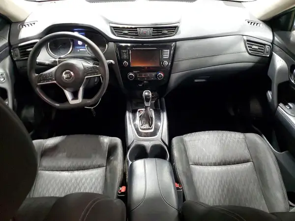 KNMAT2MV9JP586140 2018 NISSAN ROGUE - Image 8