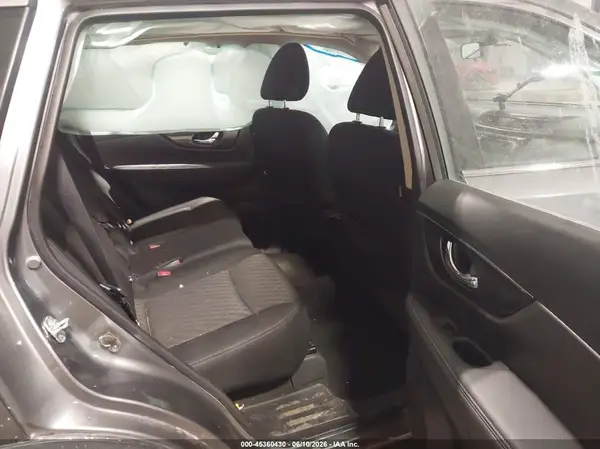 KNMAT2MV9JP588177 2018 NISSAN ROGUE - Image 8