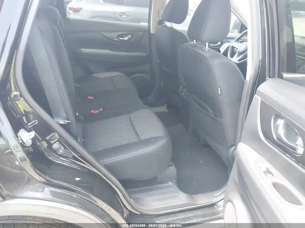 KNMAT2MV9JP595999 2018 NISSAN ROGUE - Image 8