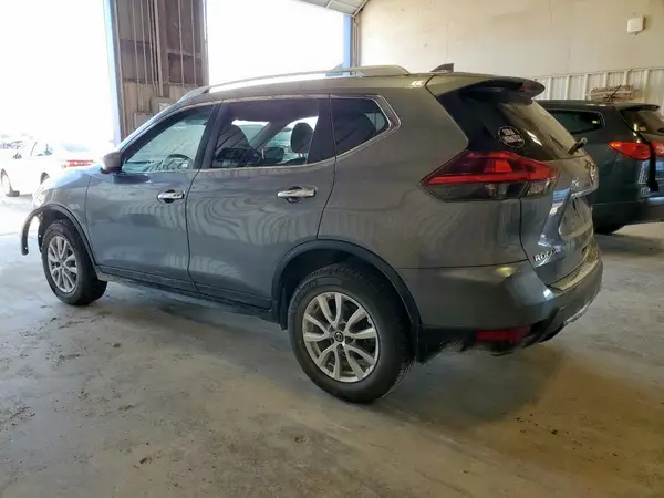 KNMAT2MV9JP597820 2018 NISSAN ROGUE - Image 2