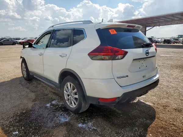 KNMAT2MV9JP599714 2018 NISSAN ROGUE - Image 2