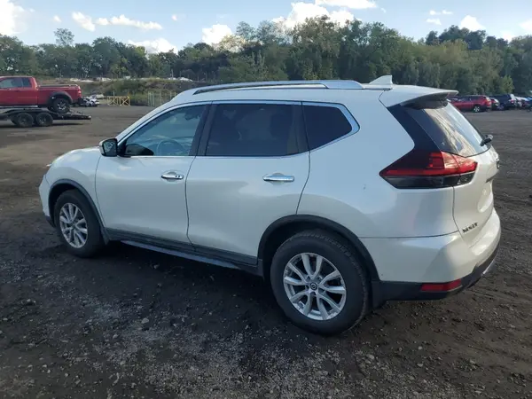 KNMAT2MV9JP602966 2018 NISSAN ROGUE - Image 2