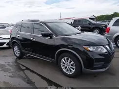 KNMAT2MV9JP613059 2018 NISSAN ROGUE
