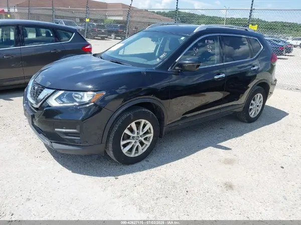 KNMAT2MV9JP613532 2018 NISSAN ROGUE - Image 2