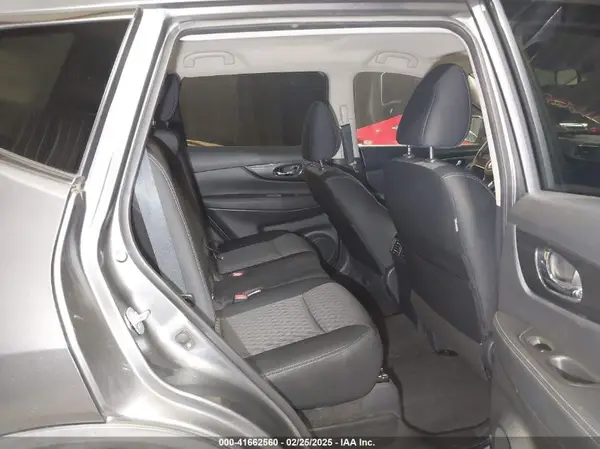 KNMAT2MV9JP617466 2018 NISSAN ROGUE - Image 8