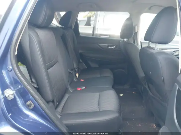 KNMAT2MV9JP617936 2018 NISSAN ROGUE - Image 8