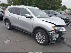 KNMAT2MV9JP619234 2018 NISSAN ROGUE