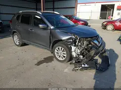 KNMAT2MV9JP620383 2018 NISSAN ROGUE