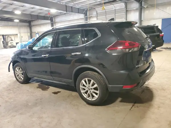 KNMAT2MV9JP620402 2018 NISSAN ROGUE - Image 2