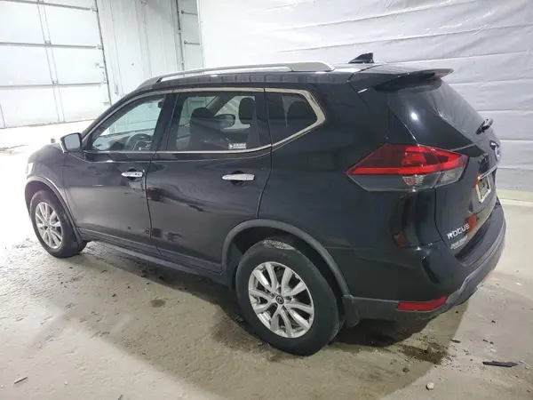 KNMAT2MV9JP620495 2018 NISSAN ROGUE - Image 2