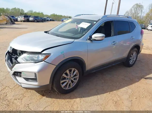 KNMAT2MV9KP502450 2019 NISSAN ROGUE - Image 2