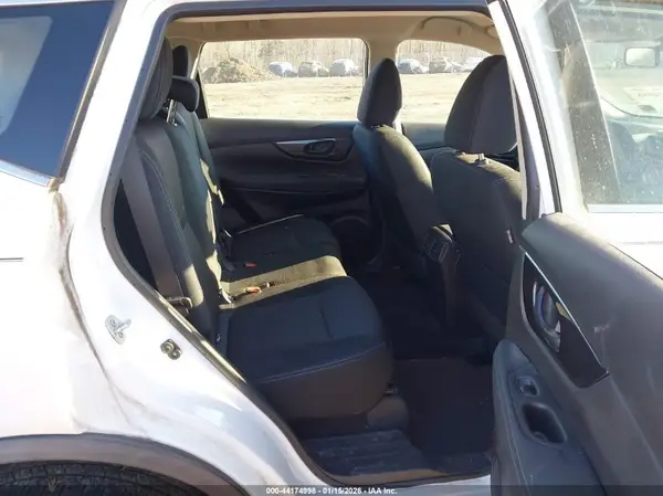 KNMAT2MV9KP503856 2019 NISSAN ROGUE - Image 8