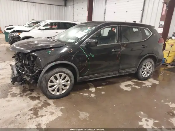 KNMAT2MV9KP525162 2019 NISSAN ROGUE - Image 2