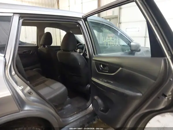 KNMAT2MV9KP534671 2019 NISSAN ROGUE - Image 8