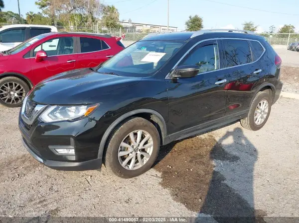 KNMAT2MV9KP535237 2019 NISSAN ROGUE - Image 2