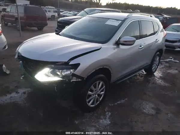 KNMAT2MV9KP540034 2019 NISSAN ROGUE - Image 2