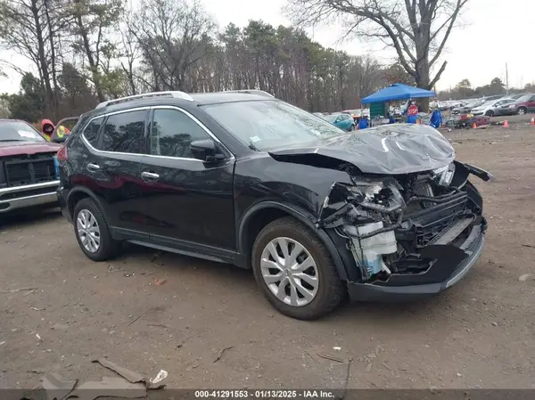 KNMAT2MV9KP540325 2019 NISSAN ROGUE - Image 1