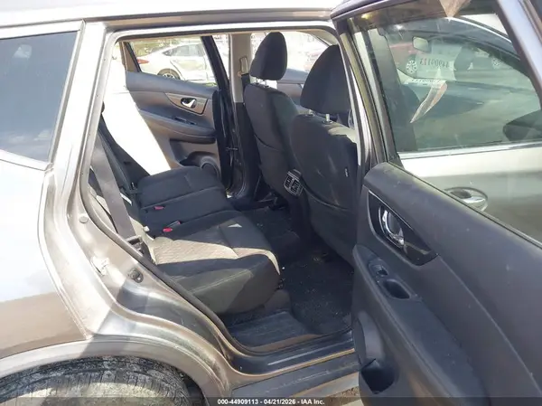 KNMAT2MV9KP548585 2019 NISSAN ROGUE - Image 8