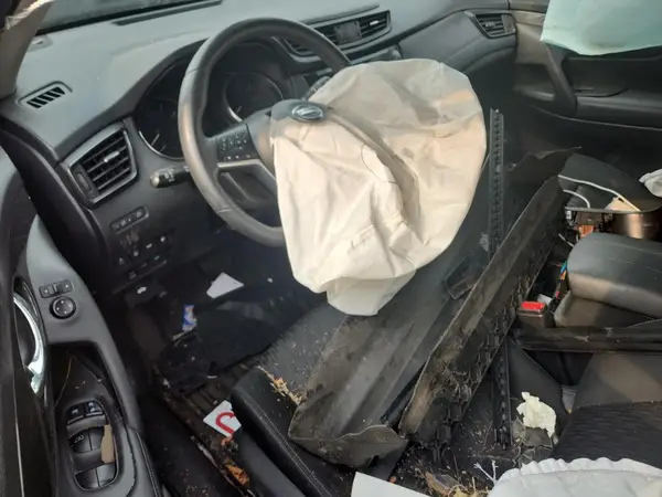 KNMAT2MV9KP549137 2019 NISSAN ROGUE - Image 8