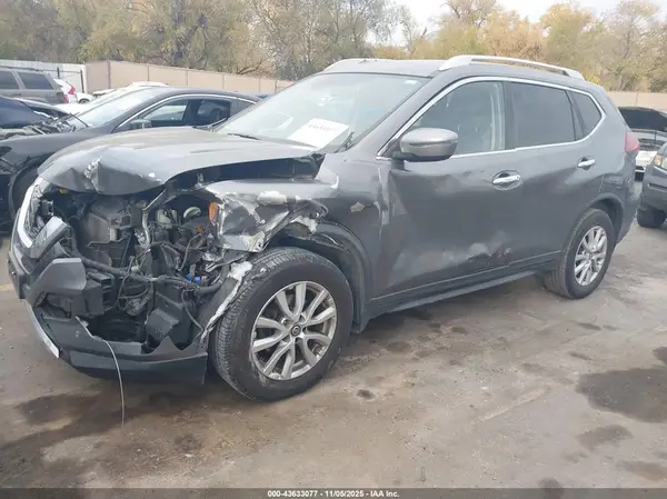 KNMAT2MV9KP551082 2019 NISSAN ROGUE - Image 2